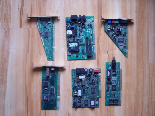 Zdjęcie oferty: złom komputerowy - karty, kontrolery ISA - odzysk