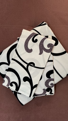 Zdjęcie oferty: Pościel bawełniana 200x220, stan bardzo dobry.