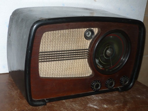 Zdjęcie oferty: Sprzedam radio VEF M 557 Riga Radio