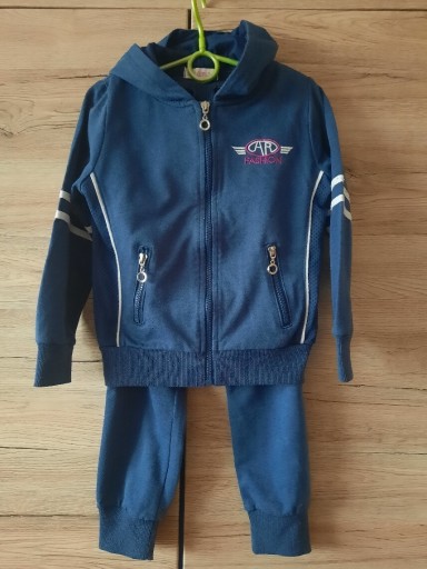 Zdjęcie oferty: Dres dziewczęcy S&L Girls 8 lat