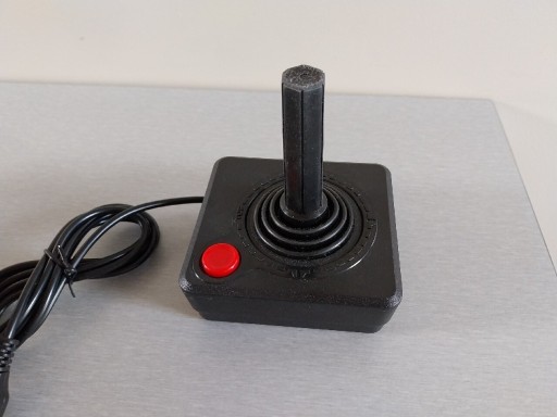 Zdjęcie oferty: Nowy joystick Atari, Commodore, Amiga