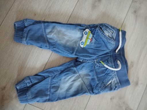 Zdjęcie oferty: Bawełniane spodnie jeansowe 