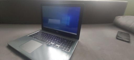 Zdjęcie oferty: Laptop Dell Inspiron 15,6"  5565 