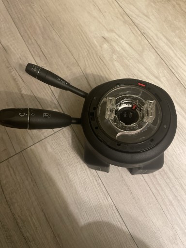 Zdjęcie oferty: Taśma zwijak Mercedes w204