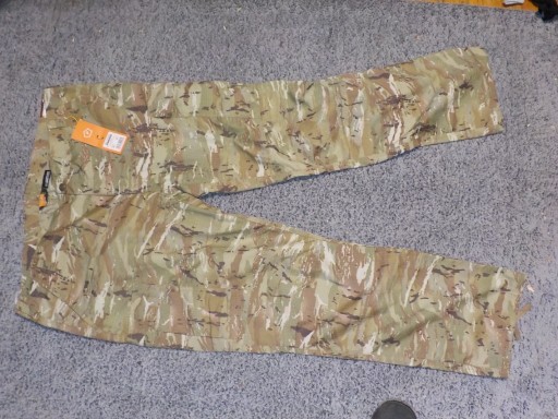 Zdjęcie oferty: Spodnie wojskowe Pentagon BDU 2.0 rozmiar 46/34 