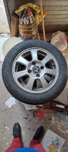 Zdjęcie oferty:  felgi z Oponami 195/60/R15 honda Accord 99-03