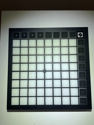 Zdjęcie oferty: Kontroler MIDI Novation Launchpad X