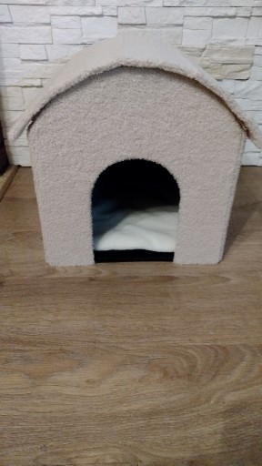 Zdjęcie oferty: Składany domek dla kota 