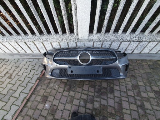 Zdjęcie oferty: Zderzak Przód Mercedes A W177 2018r-AMG