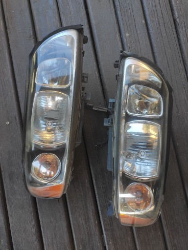 Zdjęcie oferty: Lampy przednie lewa prawa reflektory Volvo S60 I