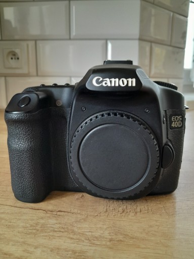 Zdjęcie oferty: Canon 40D (mały przebieg)