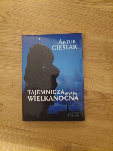 Zdjęcie oferty: Artur Cieślar - Tajemnicza Wyspa Wielkanocna