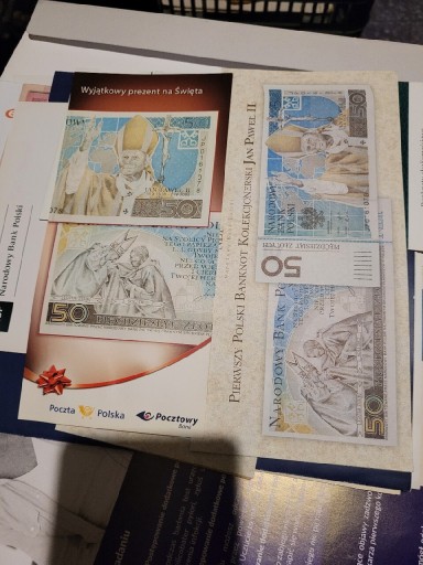 Zdjęcie oferty: Foldery do banknotu Jan Paweł II 50zł 2006