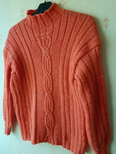 Zdjęcie oferty: sweter ręcznie robiony na drutach Handmade