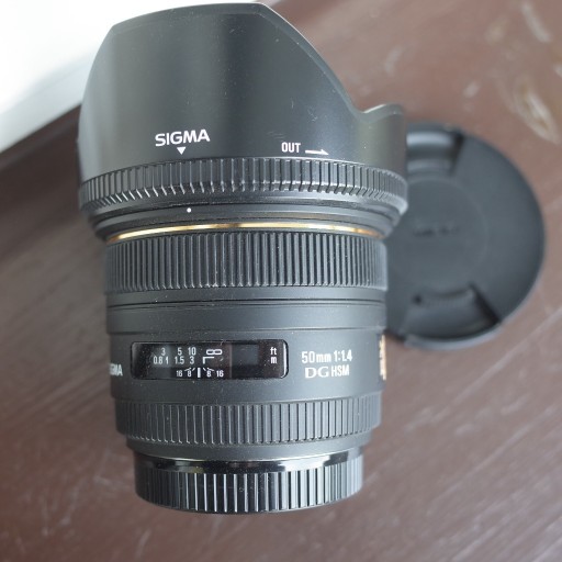 Zdjęcie oferty: SIGMA 50/1,4  DG EX CANON EF + osłona