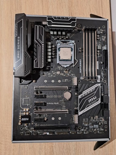 Zdjęcie oferty: Płyta główna MSI Z270 SLI PLUS + procesor Intel Core I7-7700K 