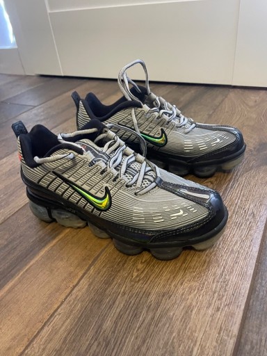 Zdjęcie oferty: Buty nike air vapormax 360 metallic grey