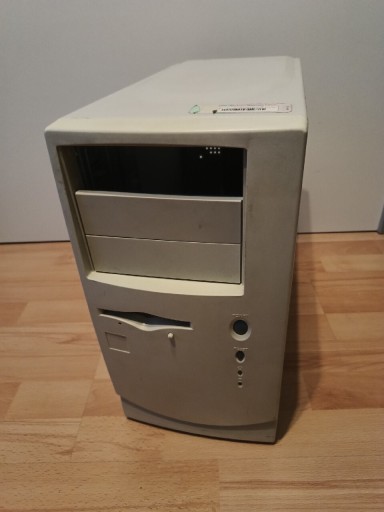Zdjęcie oferty: Retro komputer Pentium III Mercury KOB694X, RAM 