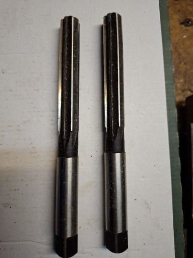 Zdjęcie oferty: Rozwiertak ręczny 16 mm