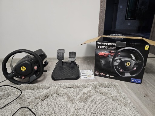 Zdjęcie oferty: Kierownica na PS4 Thrustmaster T80 Ferrari Edition