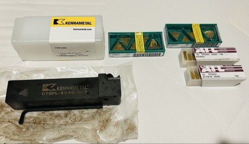 Zdjęcie oferty: Wytaczak Nòź Tokarski KENNAMETAL CTGPL-204D NK9 + Płytki Tròjkąty