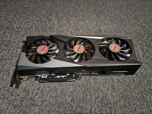 Zdjęcie oferty: Gigabyte Radeon RX 6750 XT na gwarancji.