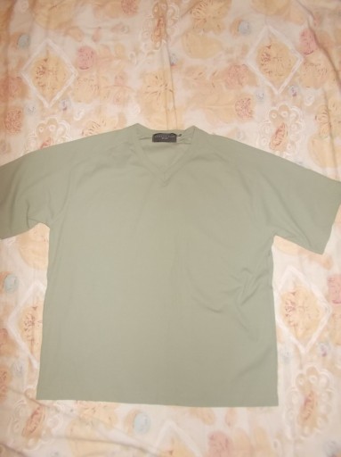Zdjęcie oferty: August Silk T-shirt męs. z USA r.2XL LIKWIDACJA