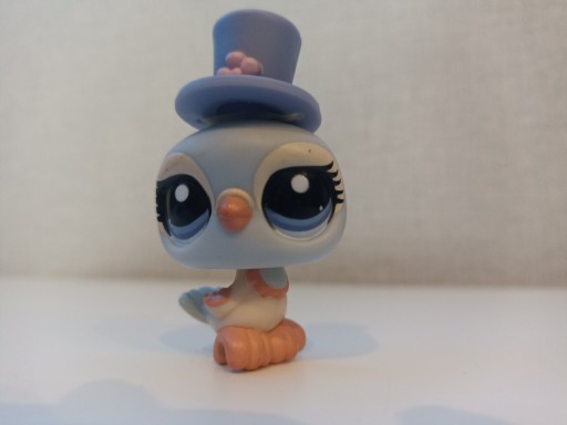 Zdjęcie oferty: Littlest pet shop gołąb + kapelusz 