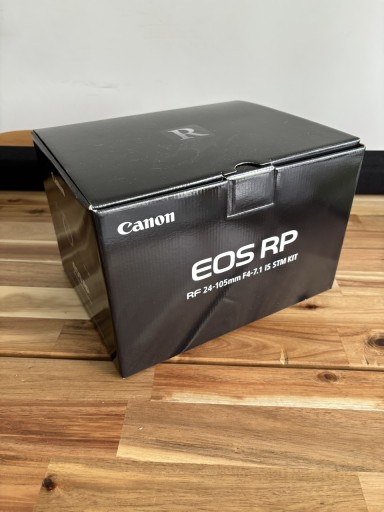 Zdjęcie oferty: Aparat bezlusterkowy Canon EOS RP body - NOWY