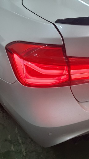 Zdjęcie oferty: Lampy BMW F30 lift LCI LED komplet ideał L P xenon