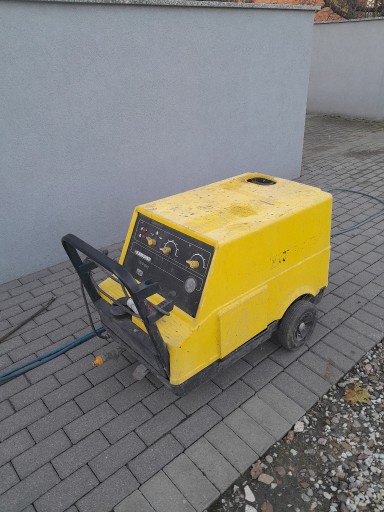 Zdjęcie oferty: Myjka ciśnieniowa Karcher HDS 610 Ostrów Wielkopolski