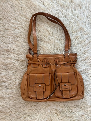 Zdjęcie oferty: Skórzana pojemna torba z dużą ilością przegródek