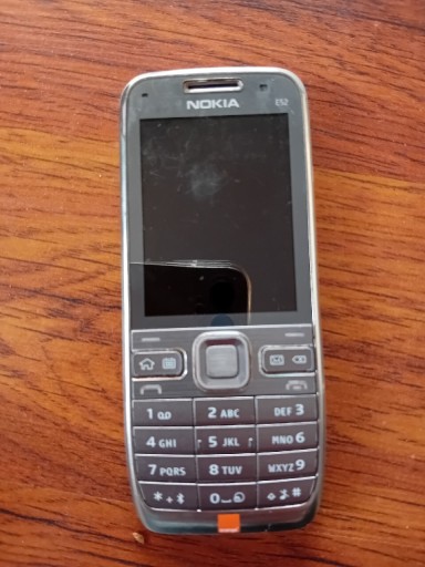 Zdjęcie oferty: Nokia E52 stan nieznany brak bateri!!!