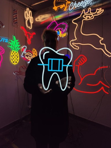 Zdjęcie oferty: Neon Napisy LED na zamówienie.Ząb.Dentysta