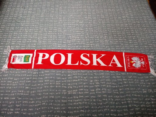 Zdjęcie oferty: Polska mały szalik do samochodu Lech sponsor 
