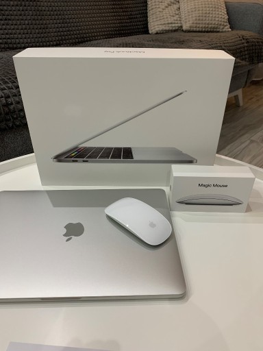 Zdjęcie oferty: MACBOOK PRO 13 I5-8TH 8GB 128GB INT 13" SILVER