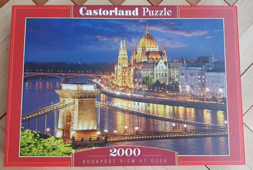 Zdjęcie oferty: Puzzle Castorland 2000 szt. Budapest View at Dusk