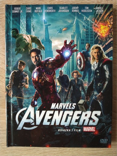 Zdjęcie oferty: DVD Marvel's Avengers. Książka i film