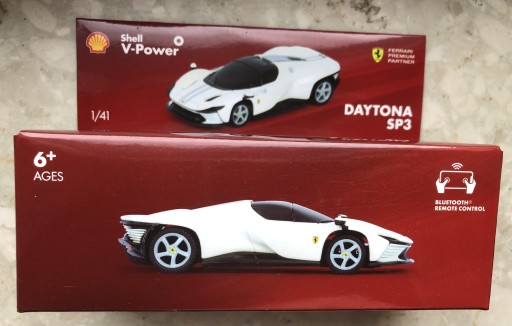 Zdjęcie oferty: Shell FERRARI DAYTONA SP3 sterowane Bluetooth