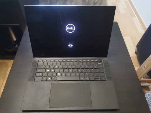 Zdjęcie oferty: DELL XPS 15 9510 | i7-11800H | 32GB RAM | 1TB NVMe | RTX 3050 Ti | UHD