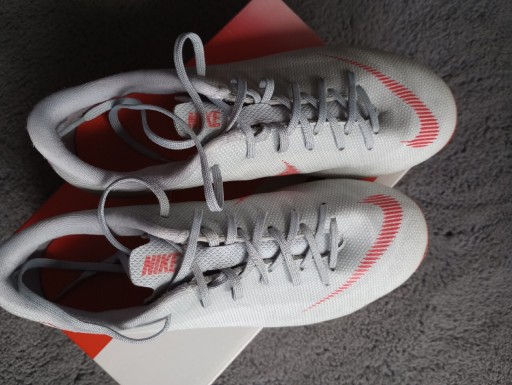 Zdjęcie oferty: NIKE Mercurial rozmiar 38,5 - korki