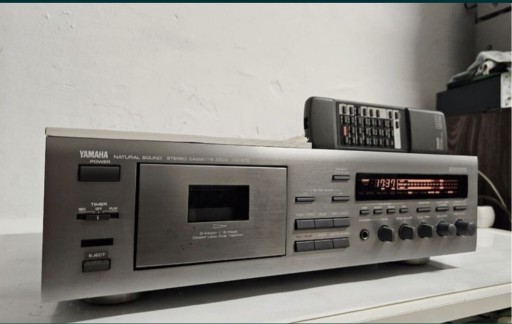 Zdjęcie oferty: 3HEAD Magnetofon kasetowy Yamaha KX-670,Pilot