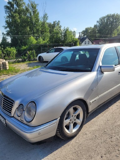 Zdjęcie oferty: Mercedes Benz e290