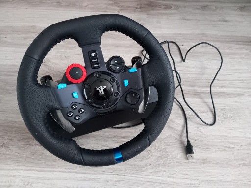 Zdjęcie oferty: Kierownica Logitech G29