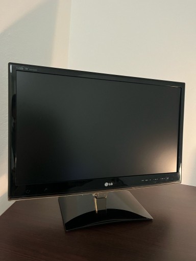 Zdjęcie oferty: Telewizor/Monitor LG LED M2550D-PZ