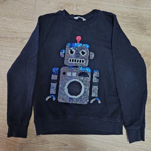 Zdjęcie oferty: H&M czarna bluza z robotem dla chłopaka r.134/140