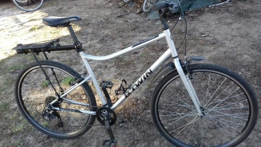 Zdjęcie oferty: Rower trekingowy BTWIN Riverside 120   