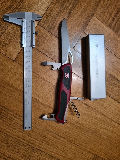 Zdjęcie oferty: Nowy scyzoryk victorinox grip 61