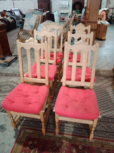 Zdjęcie oferty: 6 dębowych krzeseł