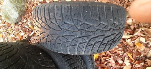 Zdjęcie oferty: Nokian zimowe x 4 (wzmacniane)215/55/R16/H/XL